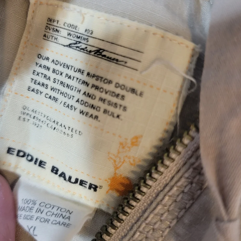 Eddie Bauer Women's Ripstop Tan Jacket - Picture 2 of 3